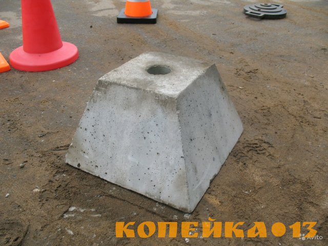 Фундамент под дорожные знаки на автомобильных дорогах